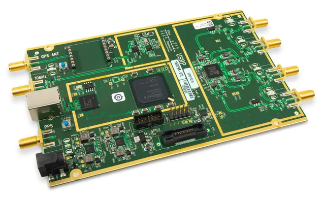 ettus-usrp-b210-carte-radio-logicielle-sdr-2x2-6ghz image 1
