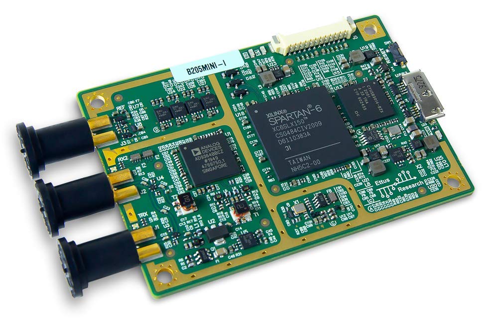 digilent-ettus-usrp-b205mini-i-carte-radio-logicielle-70-mhz-6-ghz image 1